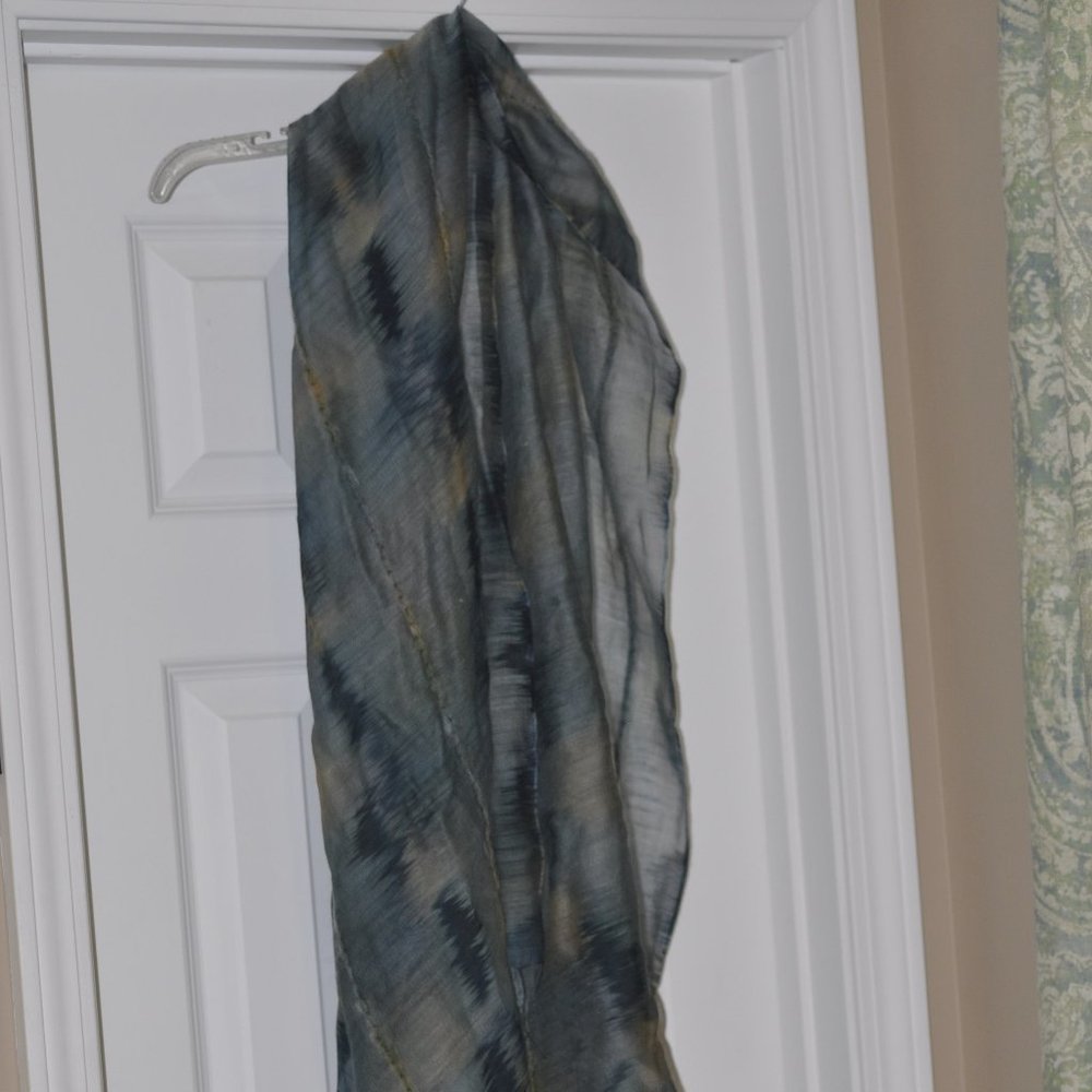 Dupatta Designs Scarf NWT